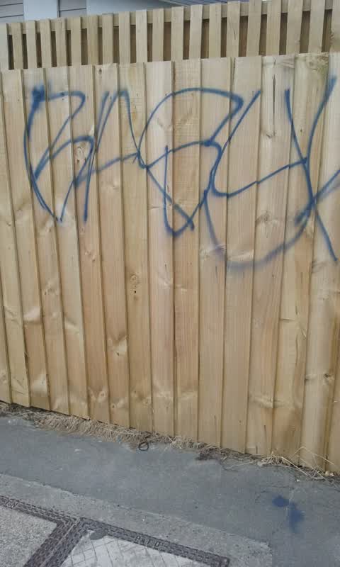 Graffiti, a report photo