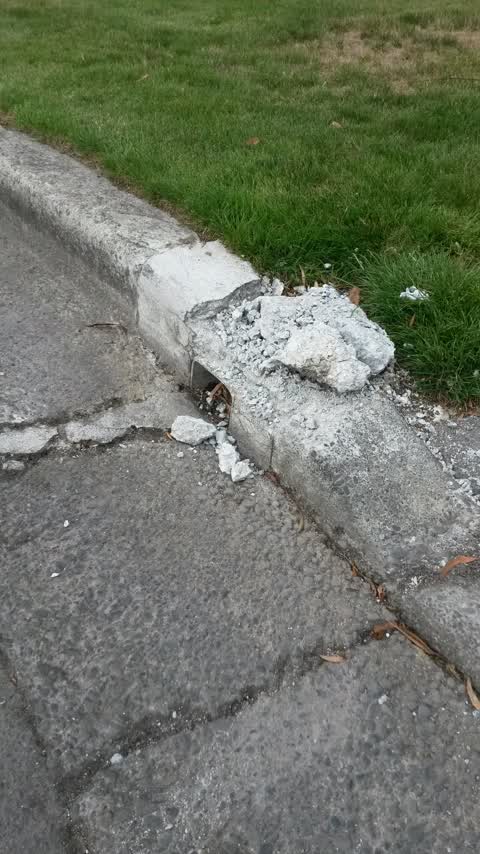 Roading/Streets, a report photo