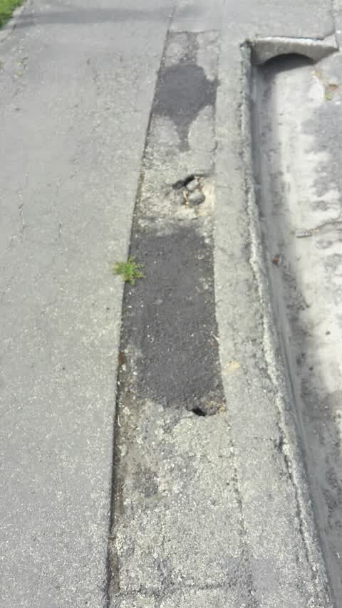 Roading/Streets, a report photo
