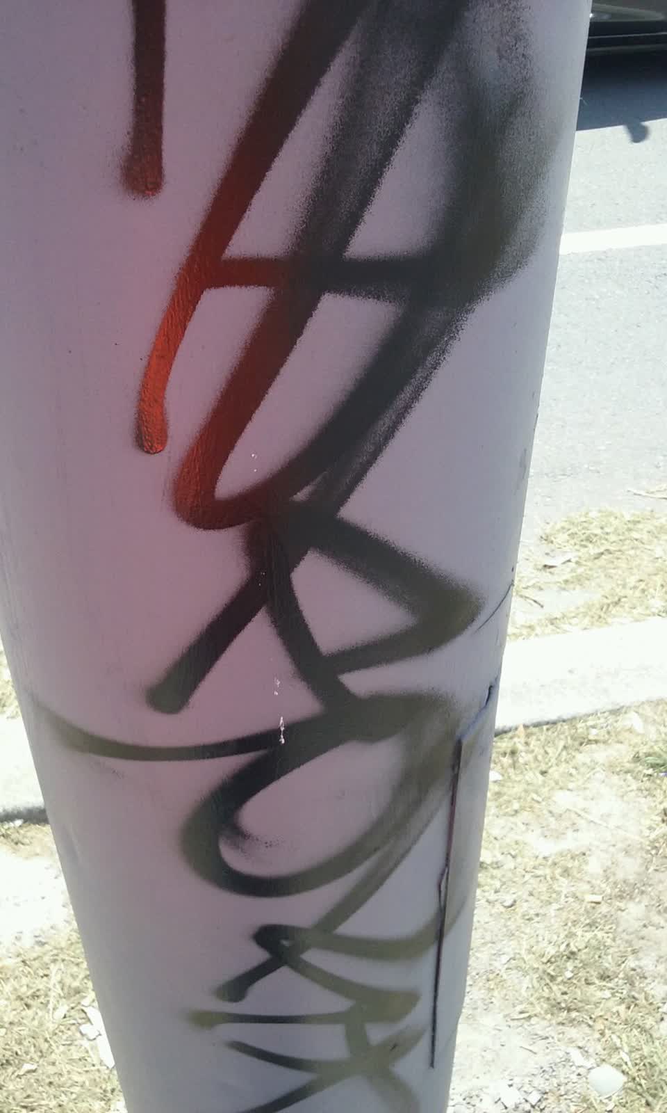 The photograph attached to this graffiti report