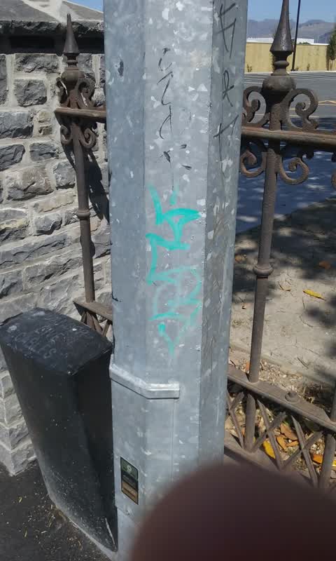Graffiti, a report photo