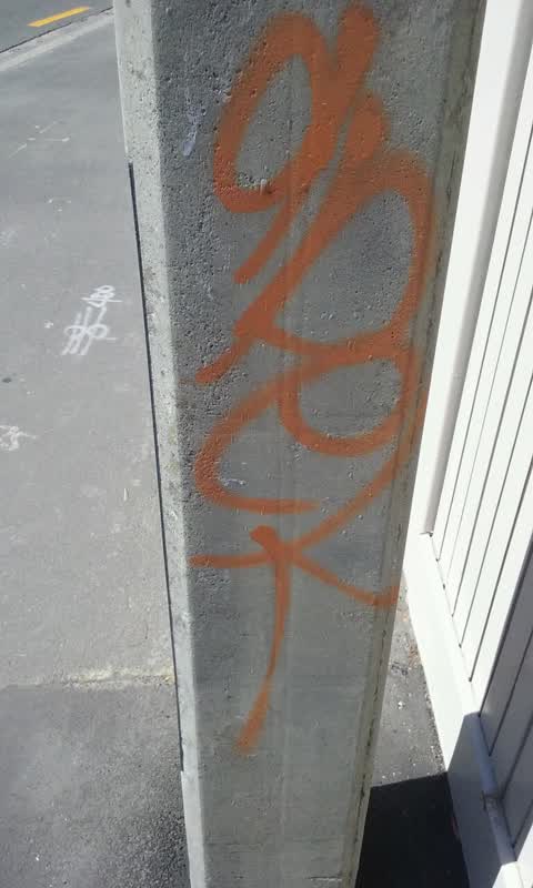 Graffiti, a report photo