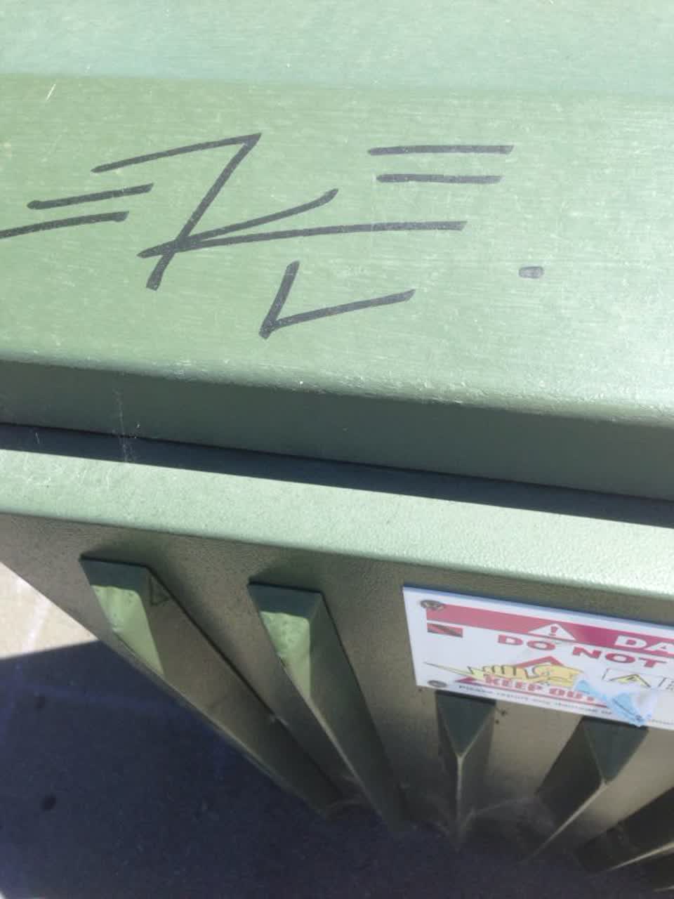 The photograph attached to this graffiti report