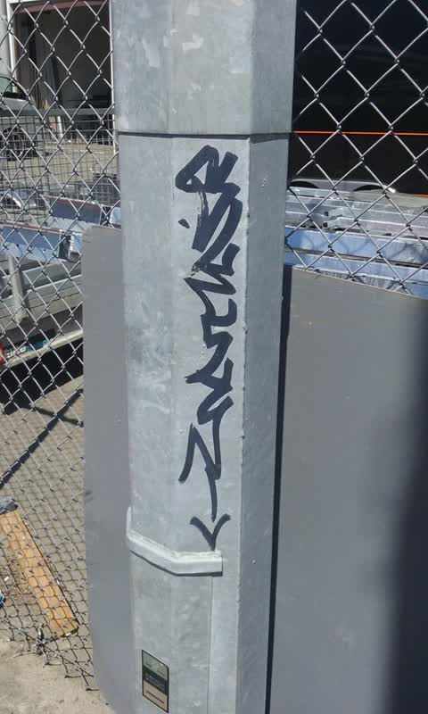 Graffiti, a report photo