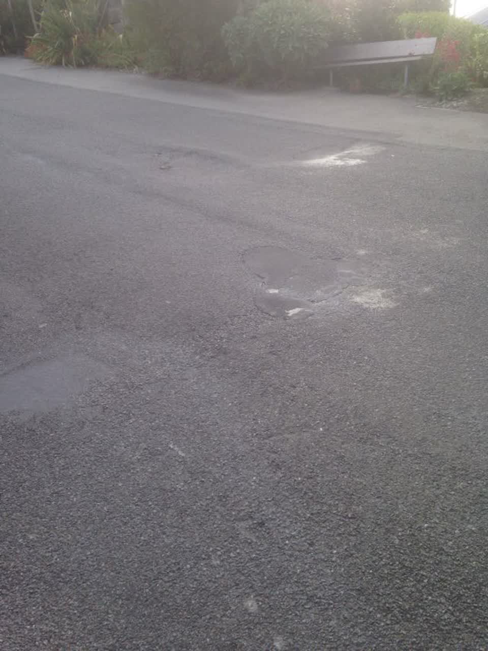 The photograph attached to this roading/streets report
