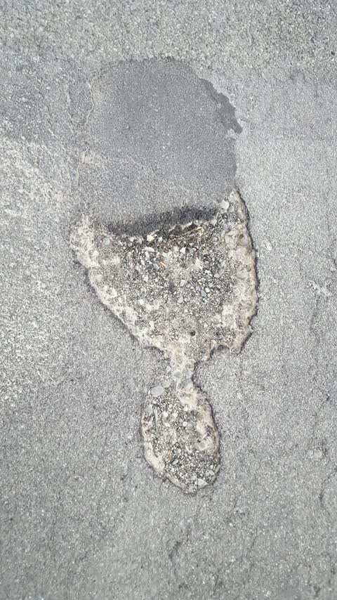 Roading/Streets, a report photo
