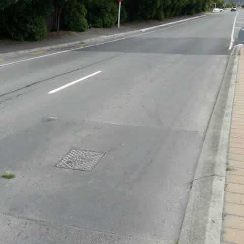 Roading/Streets, a report photo