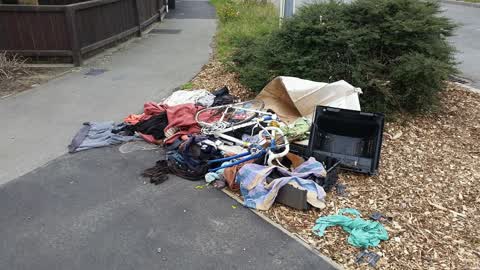 Rubbish/Recycling — a report photo