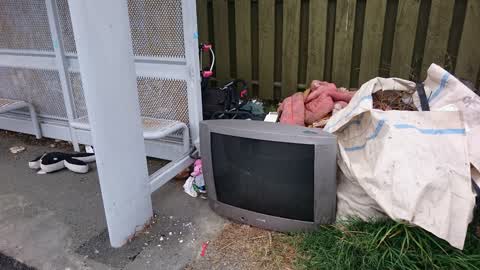 Rubbish/Recycling, a report photo