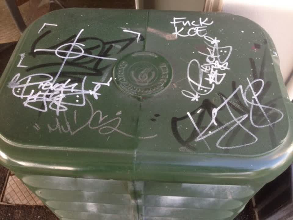 The photograph attached to this graffiti report