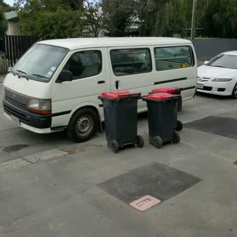 Roading/Streets, a report photo