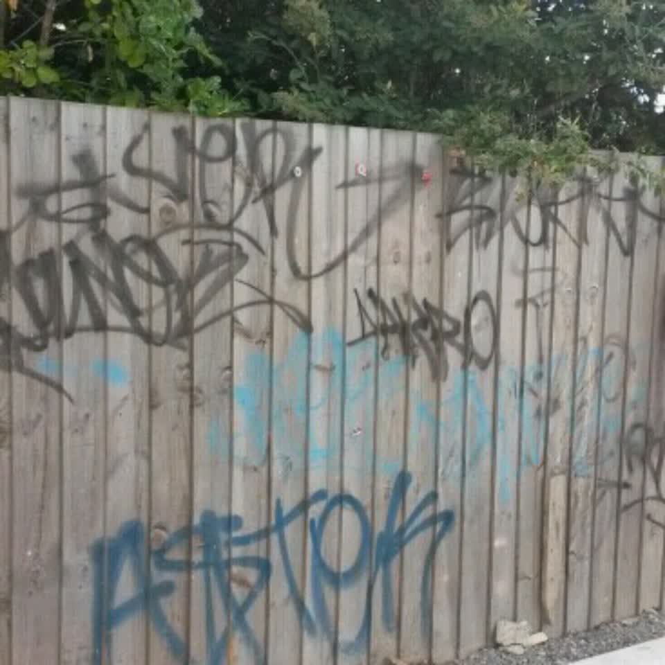 The photograph attached to this graffiti report