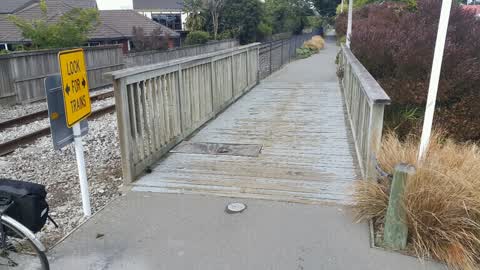 Roading/Streets, a report photo