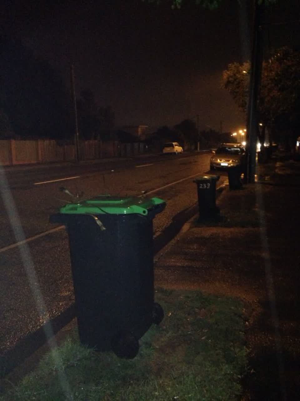 The photograph attached to this rubbish/recycling report