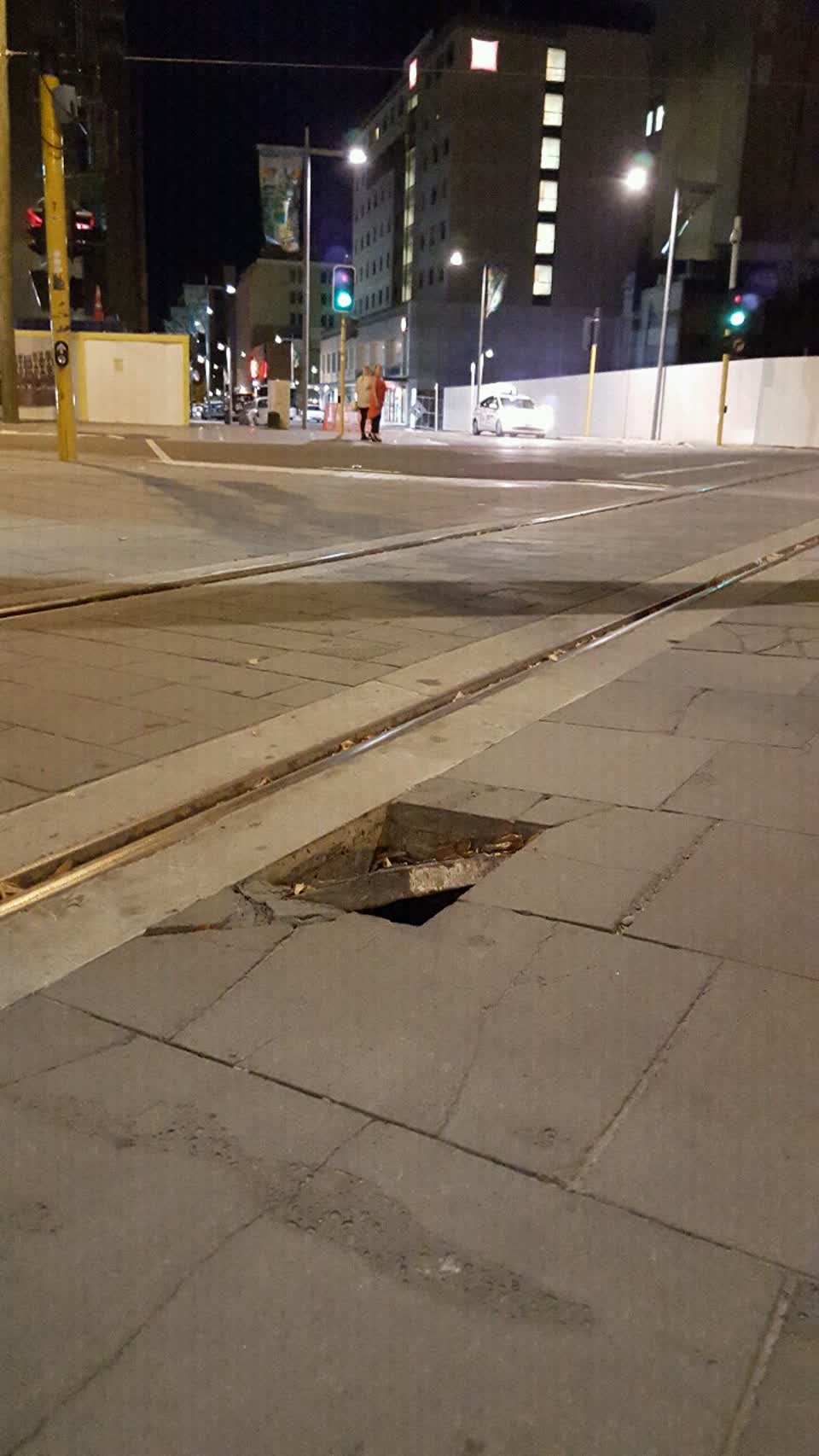 The photograph attached to this roading/streets report