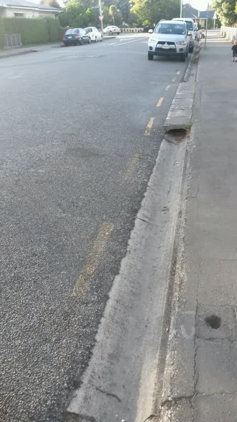 Roading/Streets, a report photo