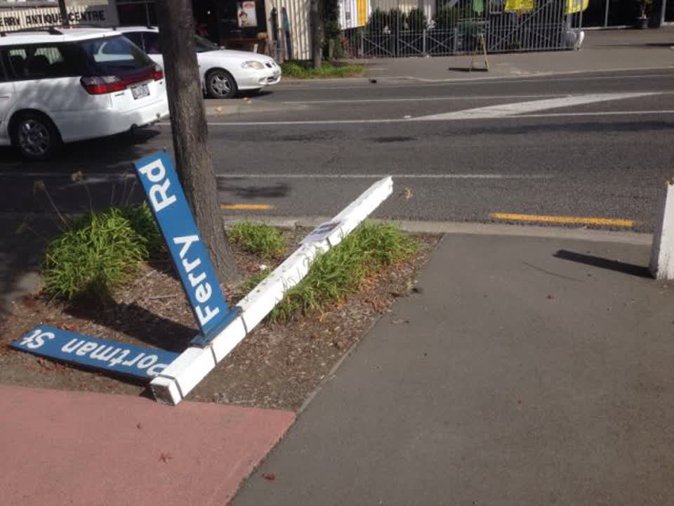 The photograph attached to this roading/streets report