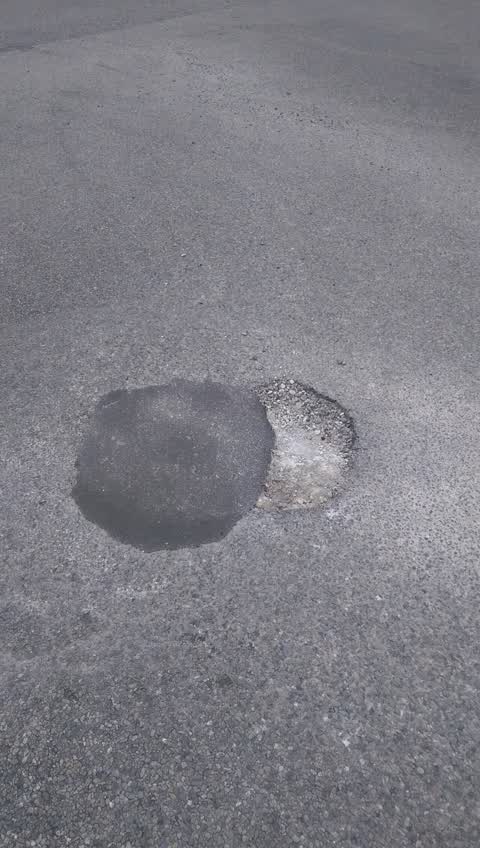 Roading/Streets, a report photo