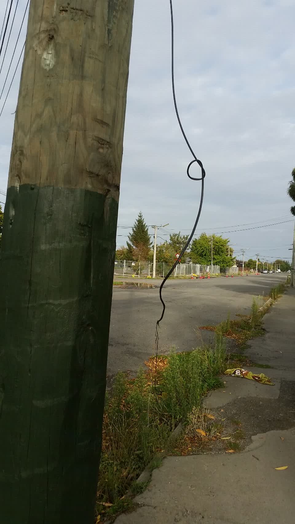 The photograph attached to this roading/streets report