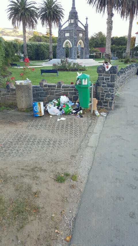 Rubbish/Recycling — a report photo