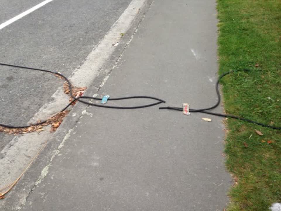 The photograph attached to this roading/streets report