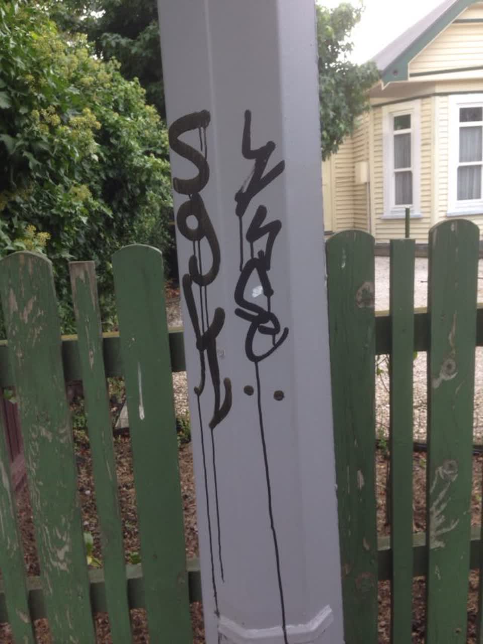 The photograph attached to this graffiti report