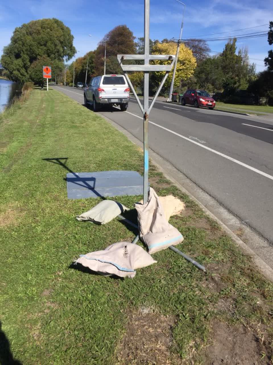 The photograph attached to this roading/streets report