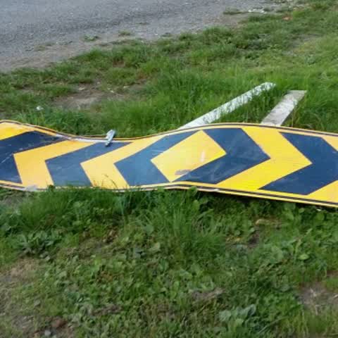 Roading/Streets, a report photo