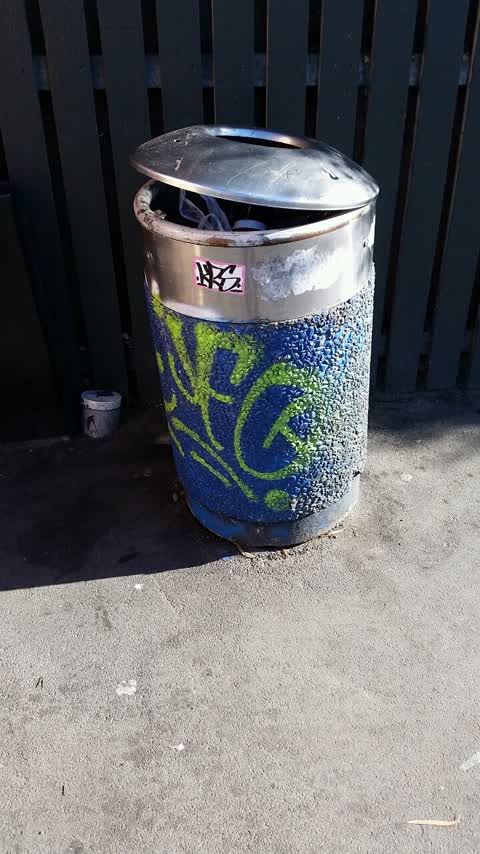 Graffiti, a report photo