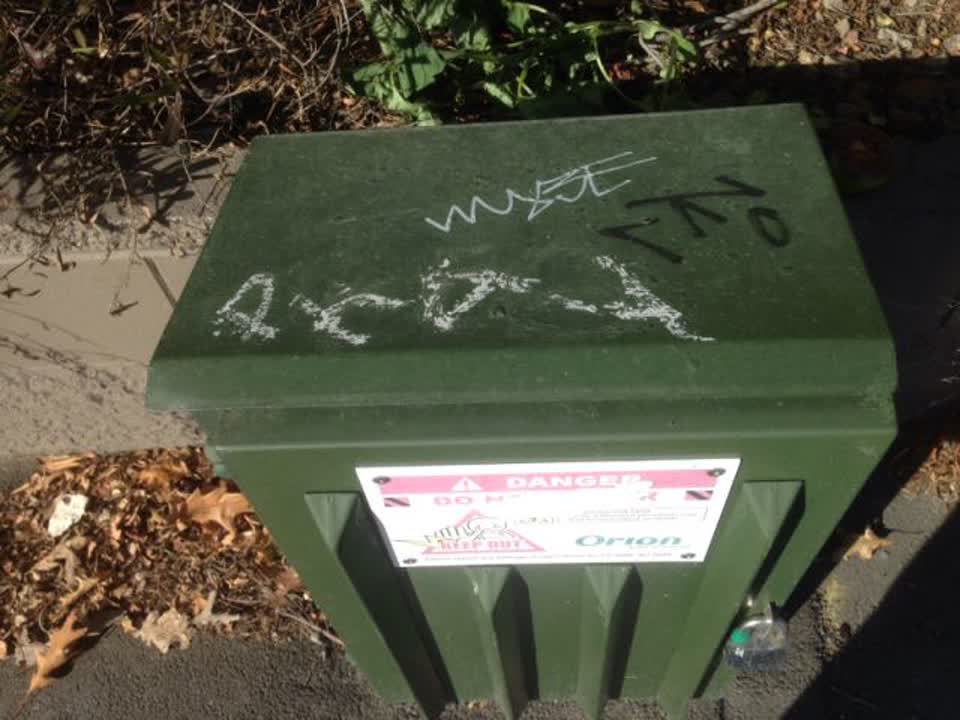 The photograph attached to this graffiti report