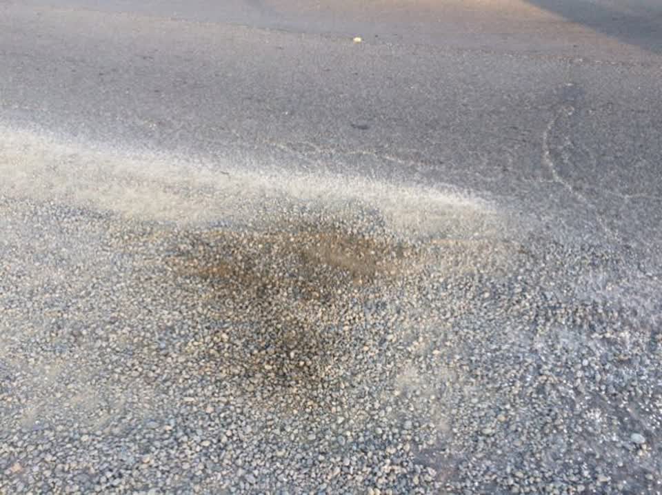 The photograph attached to this roading/streets report