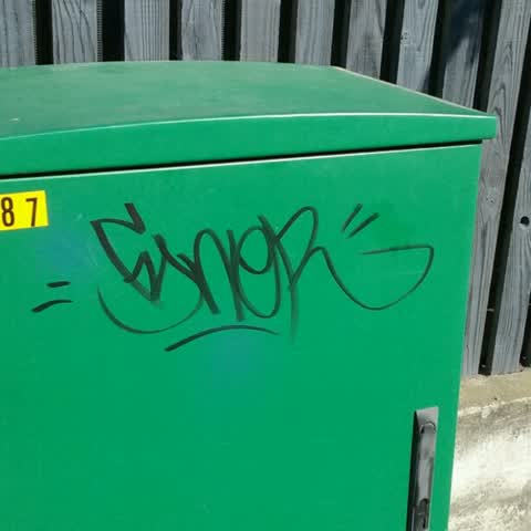 Graffiti, a report photo