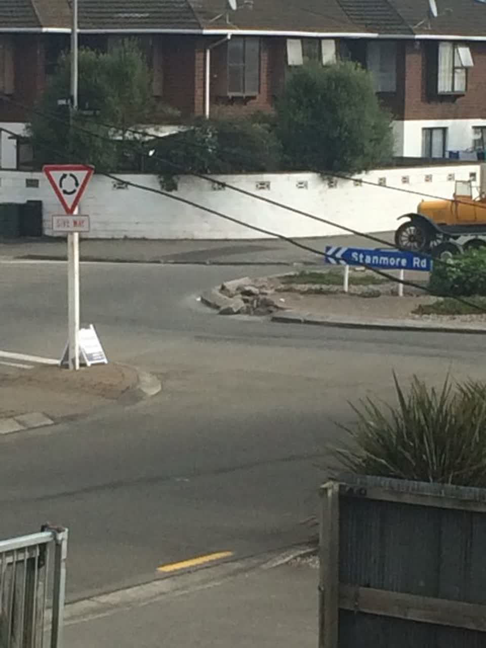 The photograph attached to this roading/streets report