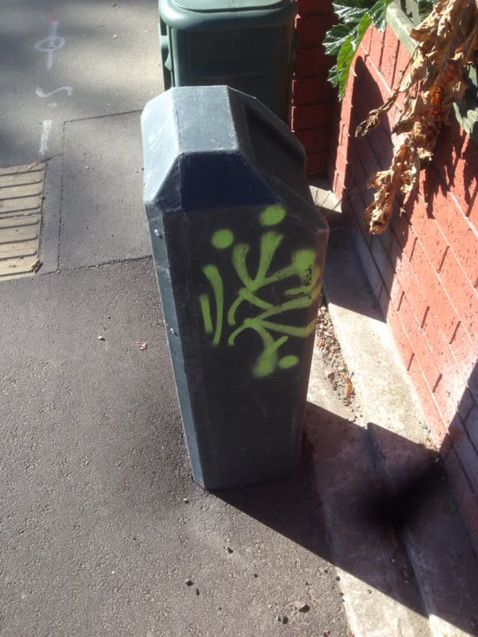 The photograph attached to this graffiti report
