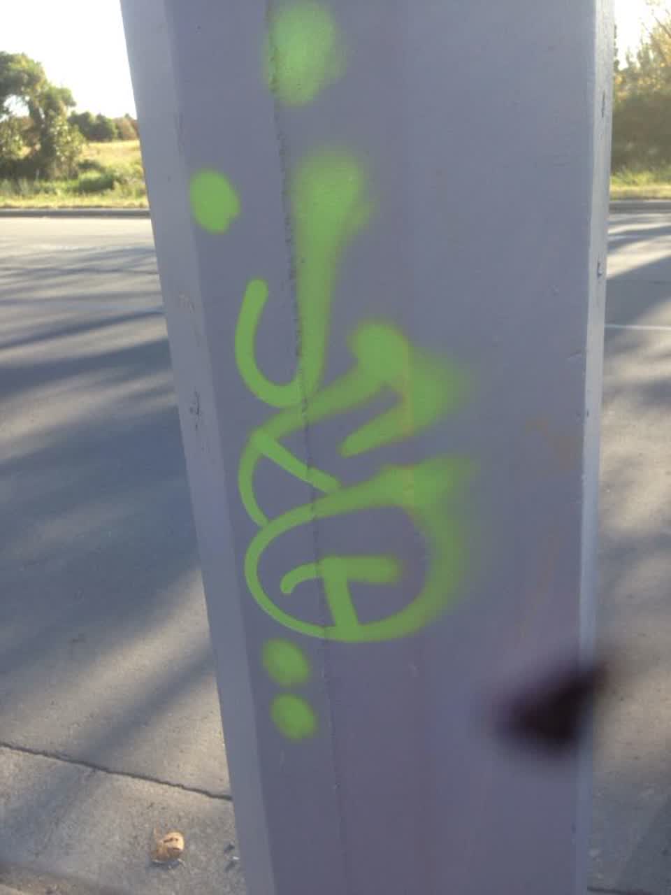 The photograph attached to this graffiti report