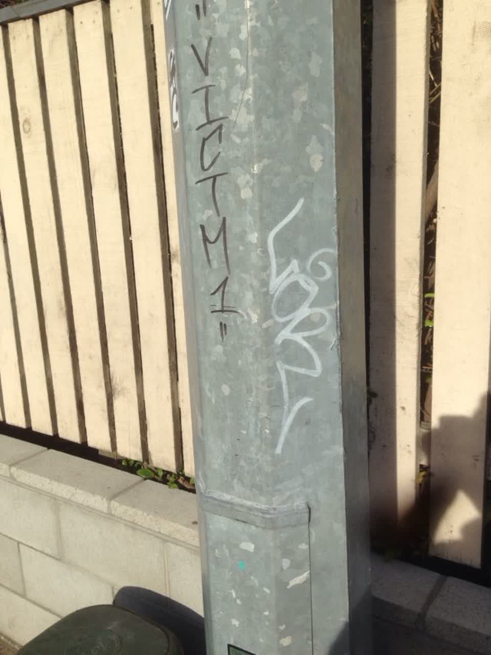 The photograph attached to this graffiti report