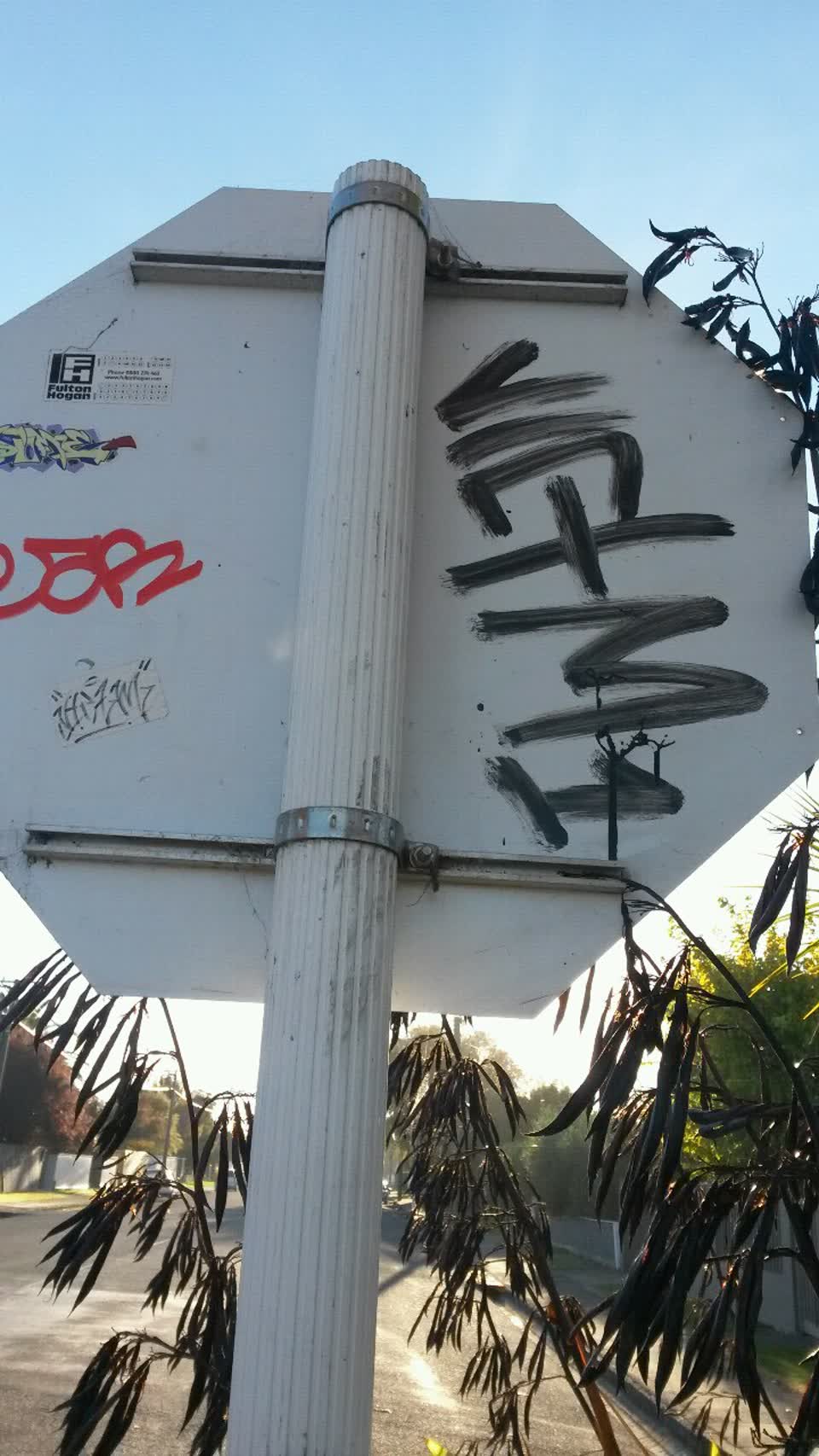 The photograph attached to this graffiti report
