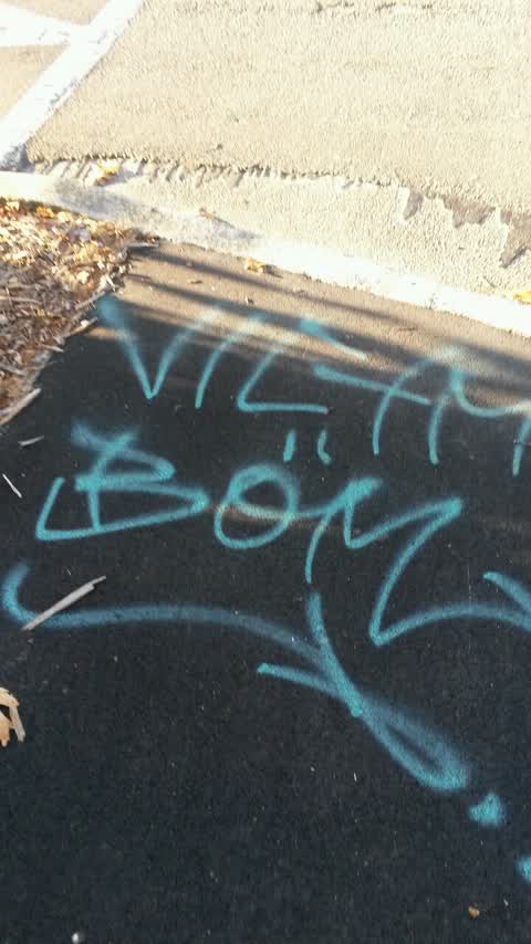 Graffiti, a report photo