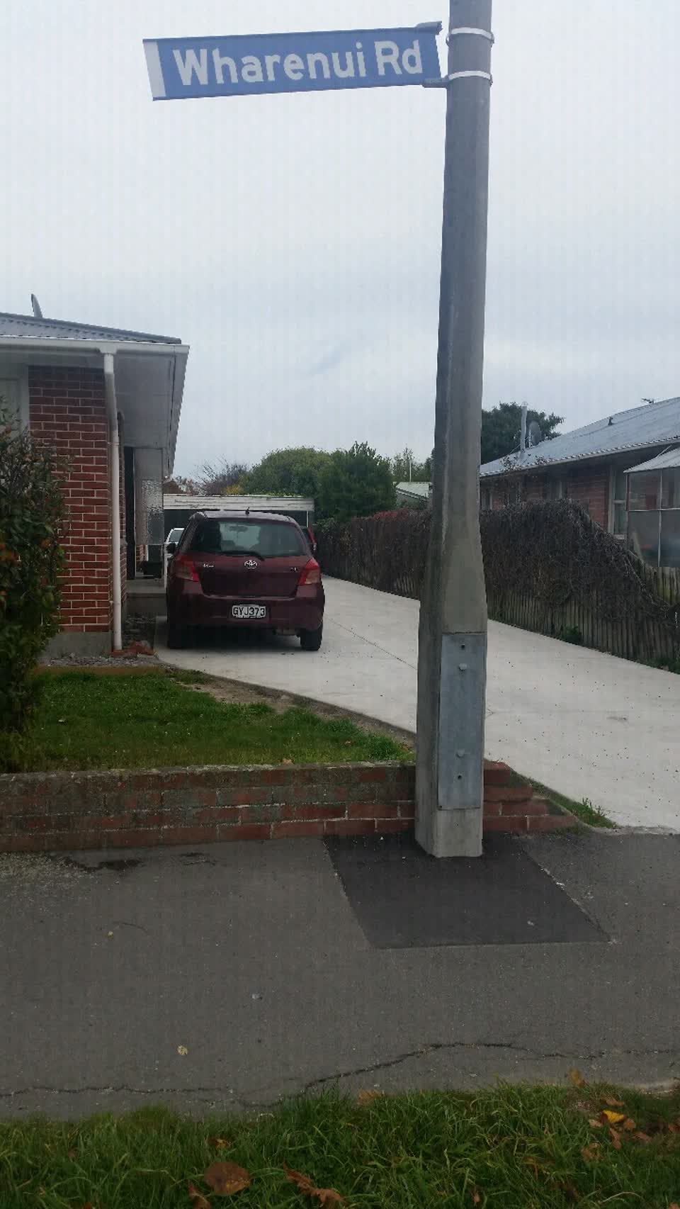 The photograph attached to this roading/streets report