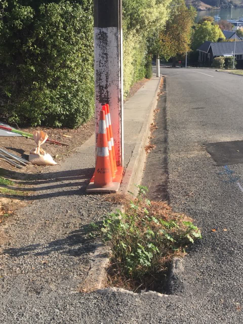 The photograph attached to this roading/streets report