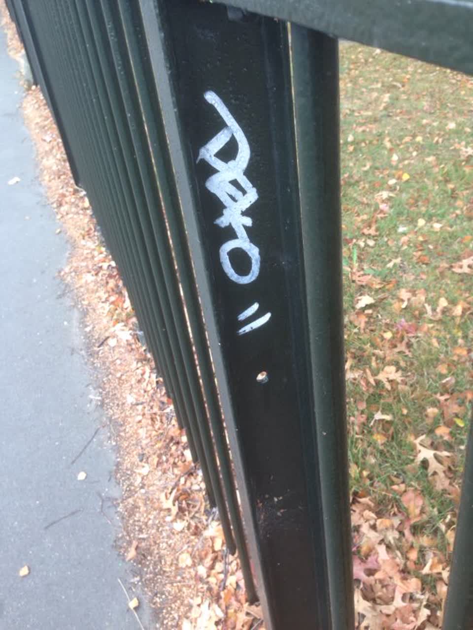 The photograph attached to this graffiti report