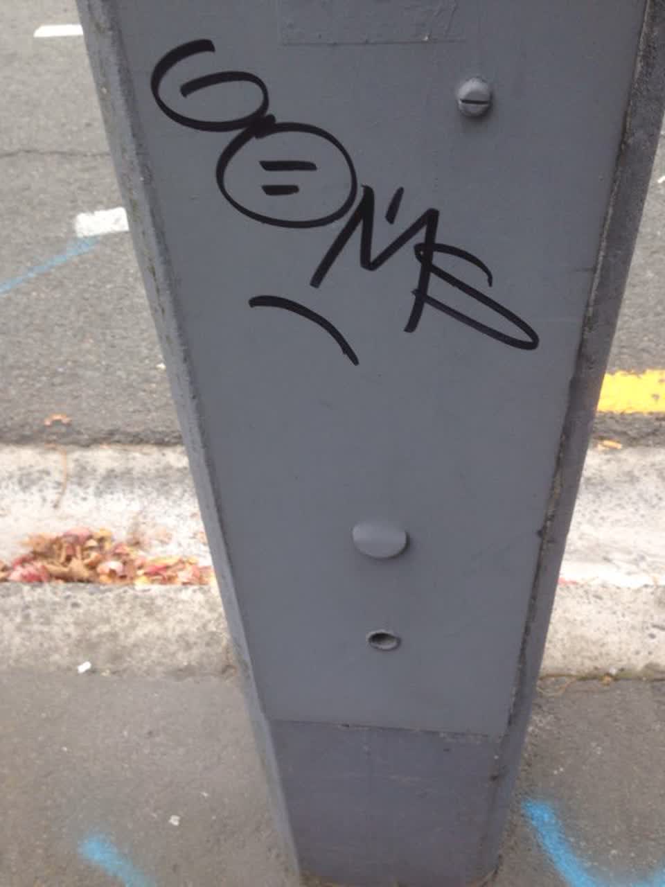 The photograph attached to this graffiti report