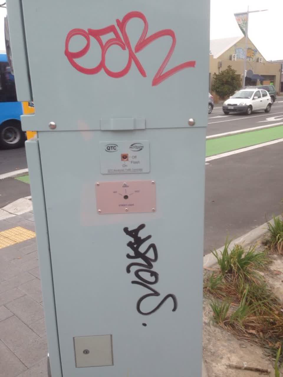 The photograph attached to this graffiti report