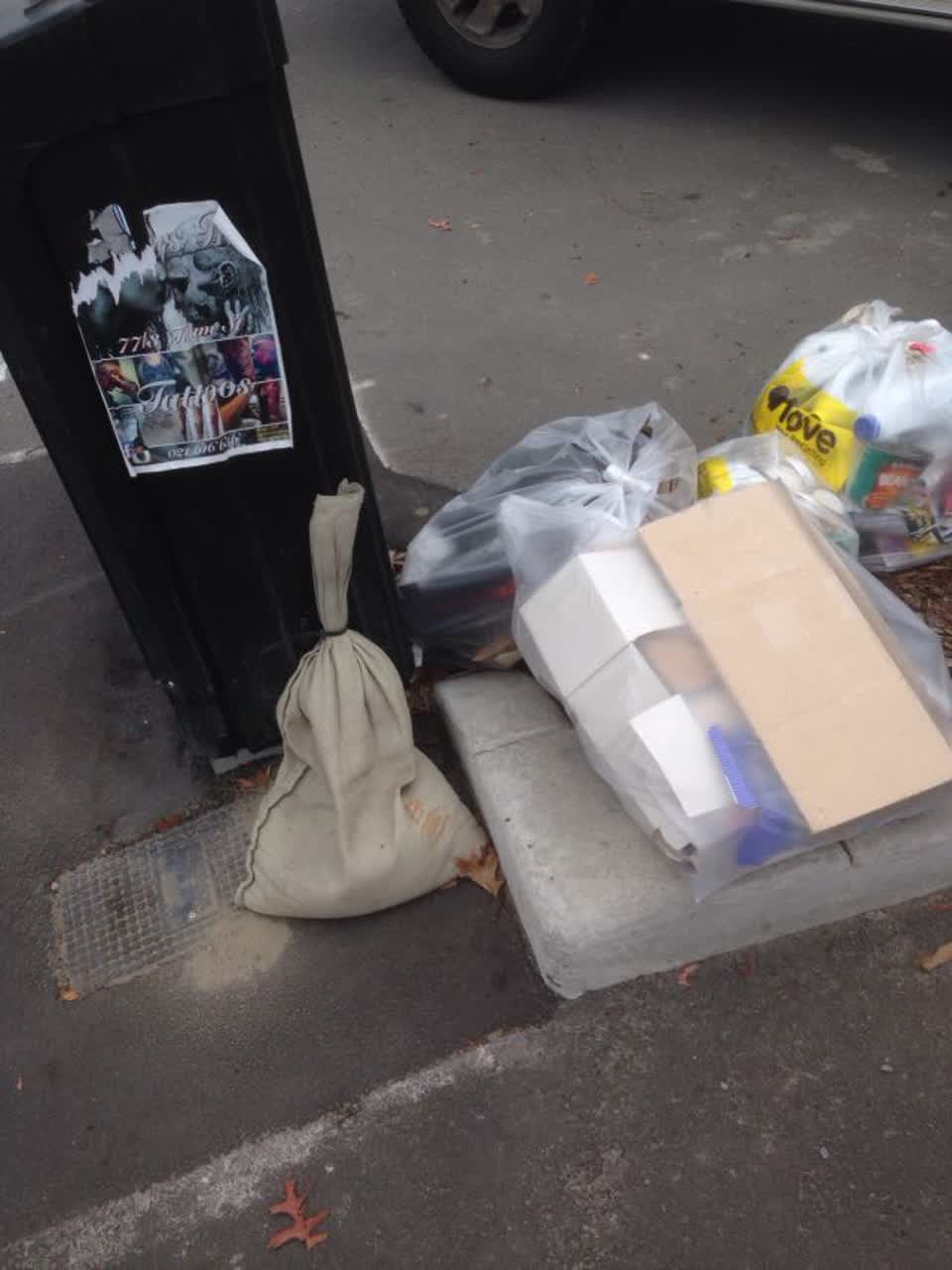The photograph attached to this rubbish/recycling report