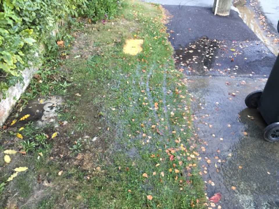 The photograph attached to this water supply report