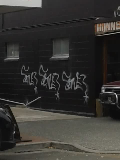 Graffiti, a report photo