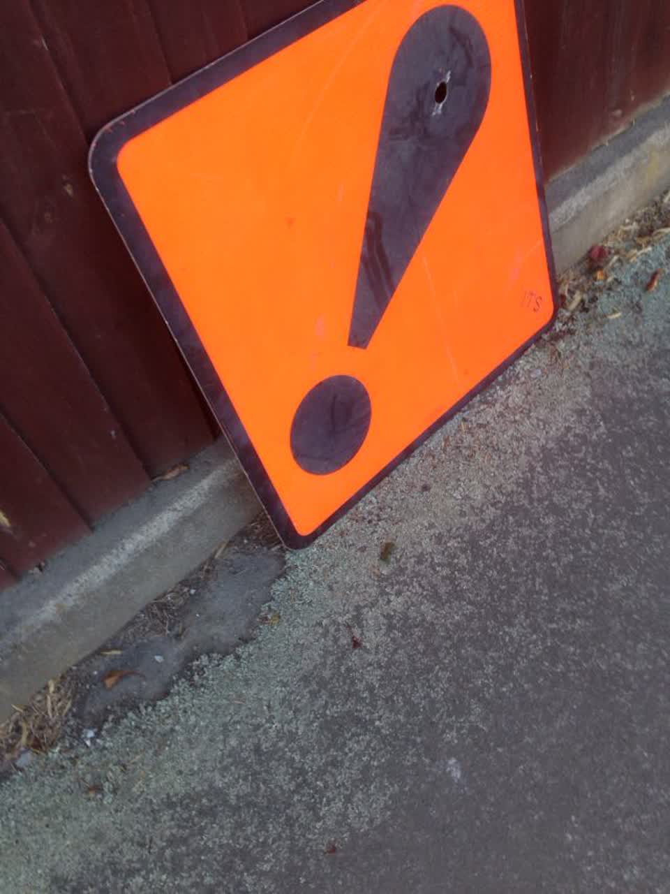 The photograph attached to this roading/streets report