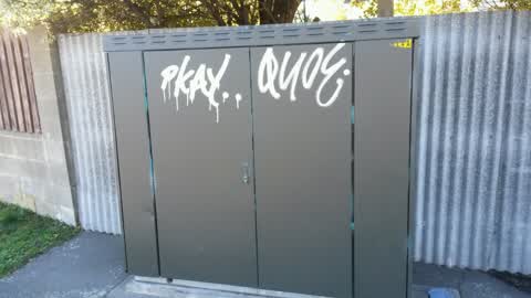 Graffiti, a report photo