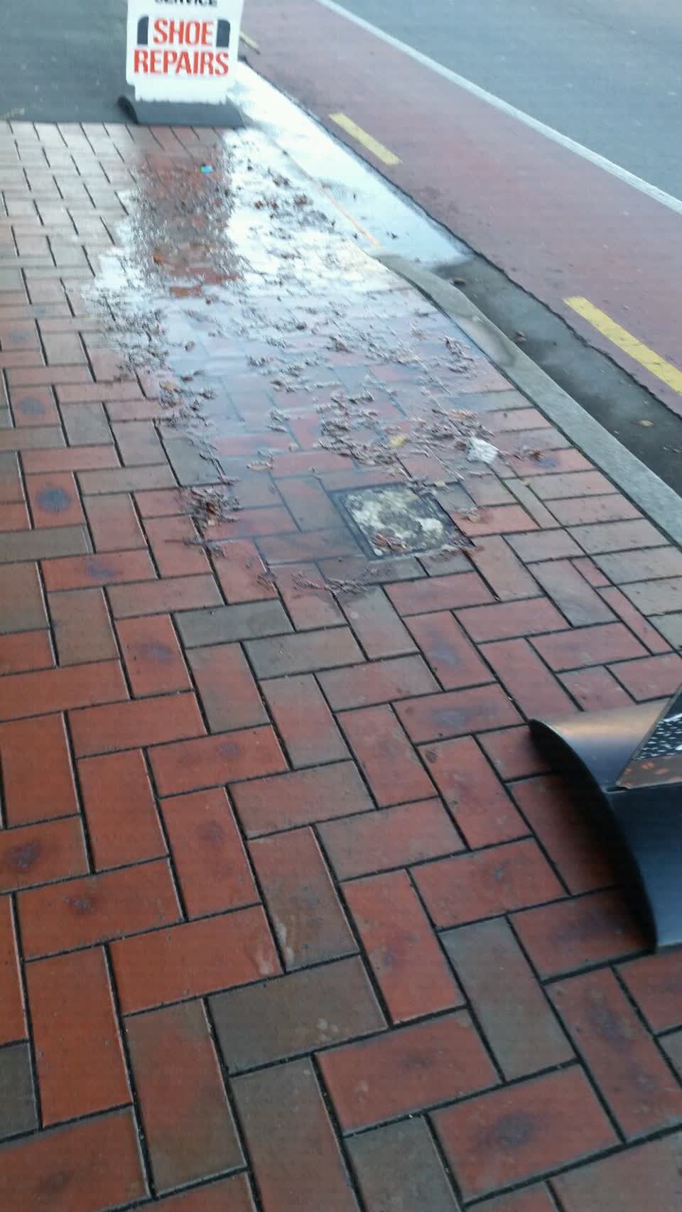 The photograph attached to this water supply report