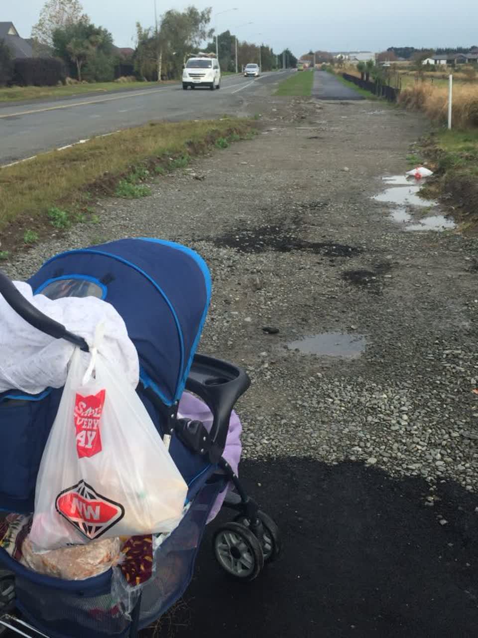 The photograph attached to this roading/streets report